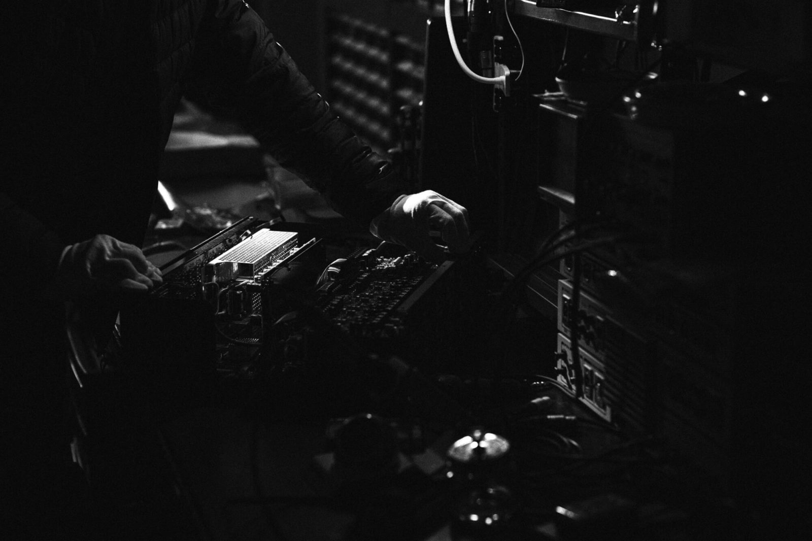 製品設計・製造 | Product Design and Development